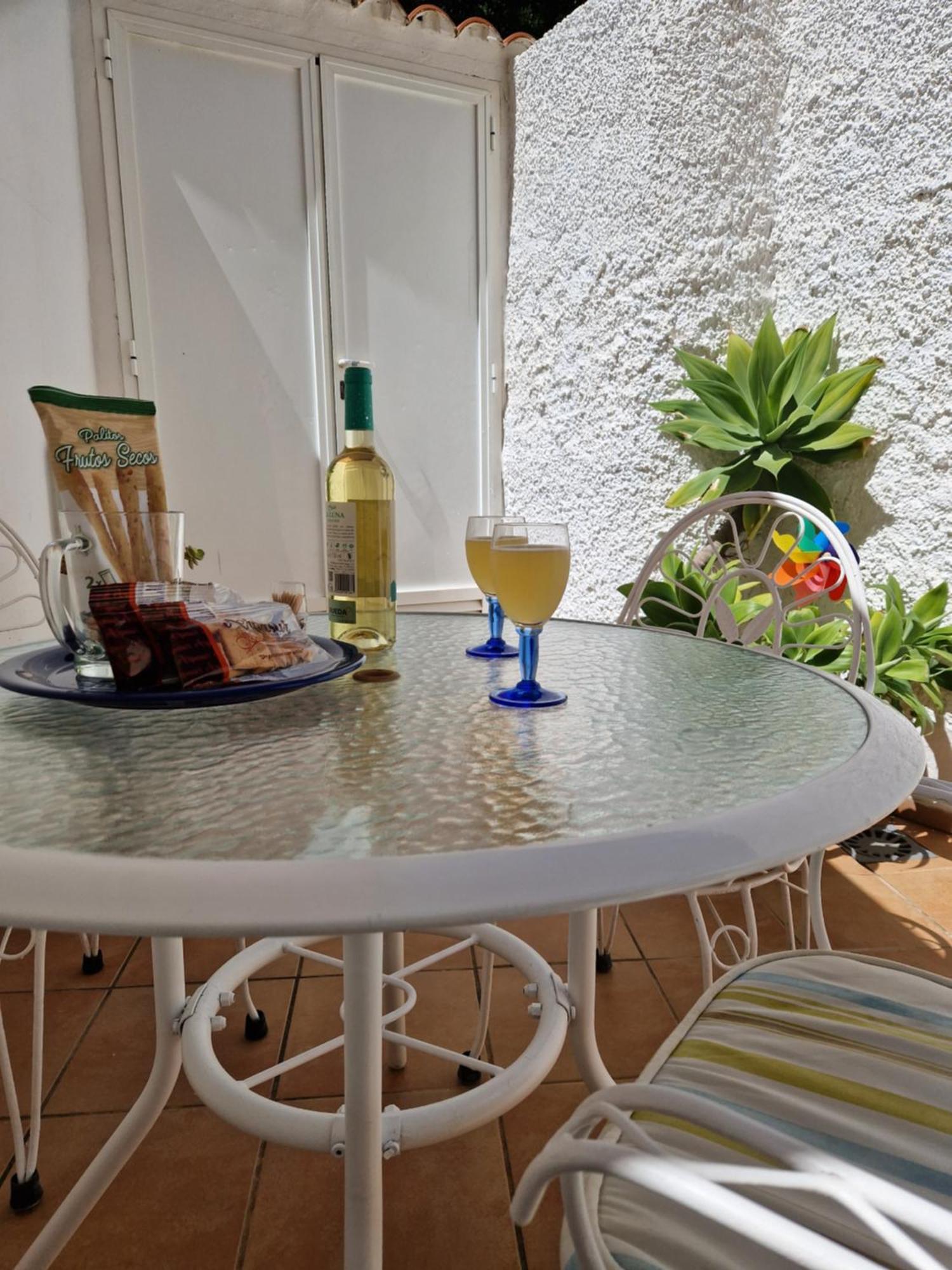 San Antonio - Beach, Pool And Terrace Torremolinos Exterior photo